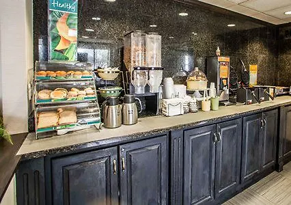 Quality Inn Elgin I-90 